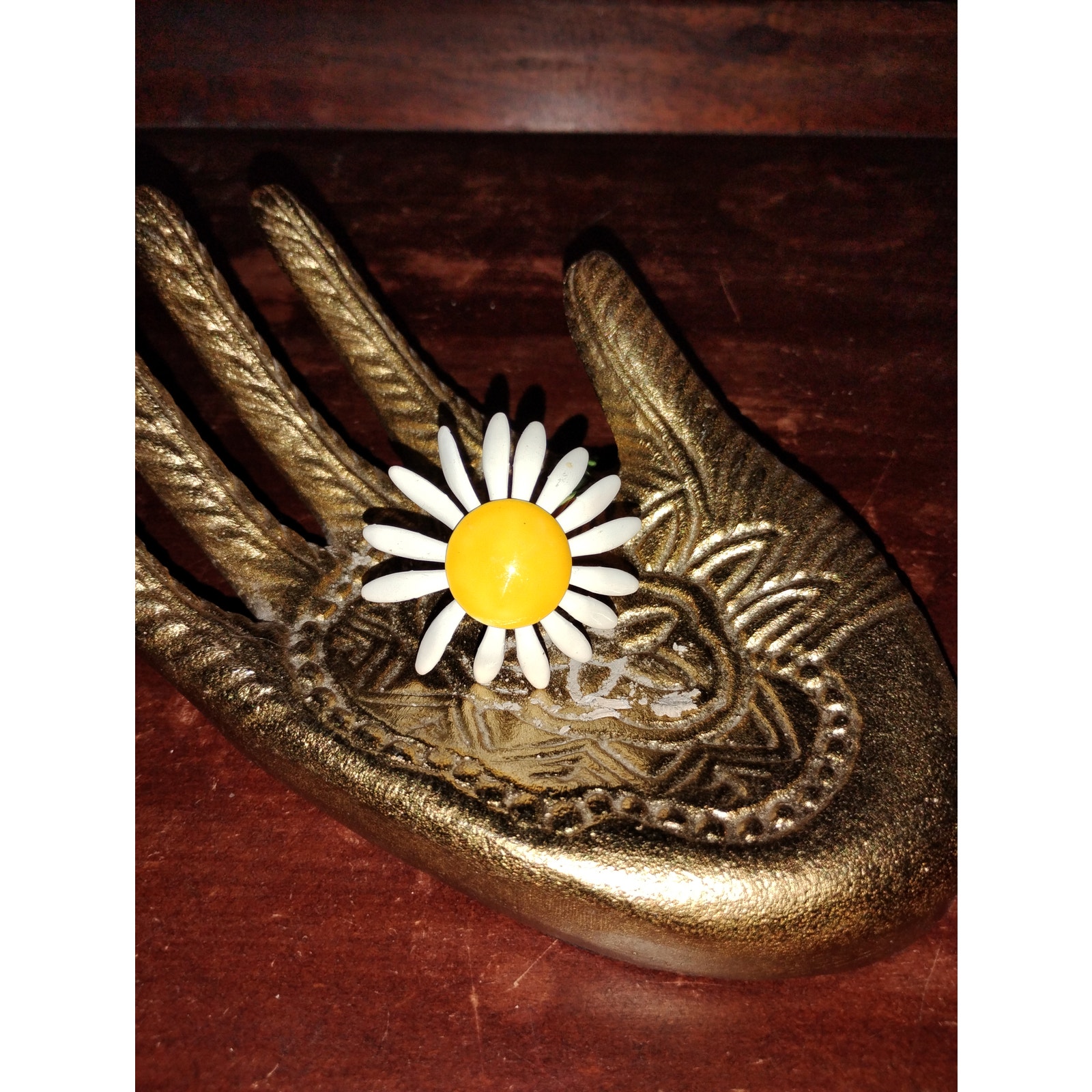 Vintage Original By Robert Brooch It Is Signed White Yellow Daisy